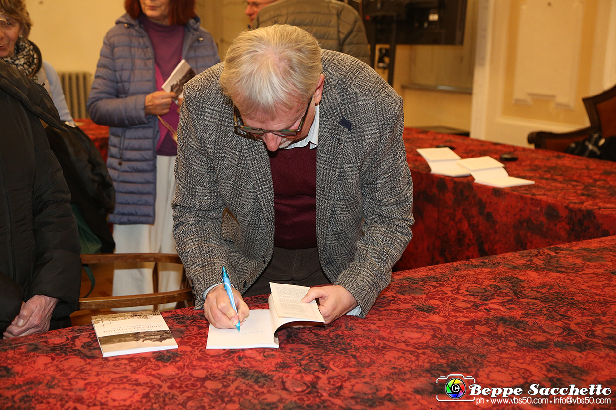VBS_9360 - Presentazione libro_'Addio alle colline' di Giuseppe Mino Gallo.jpg